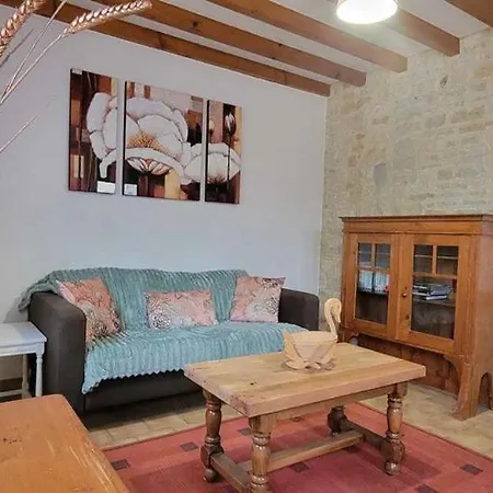 La Clef Des Chants Holiday home *