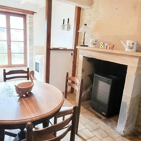 Holiday home La Clef Des Chants