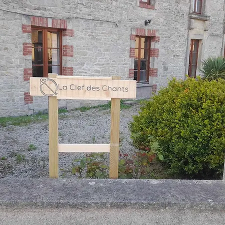 La Clef Des Chants Longueville (Calvados)